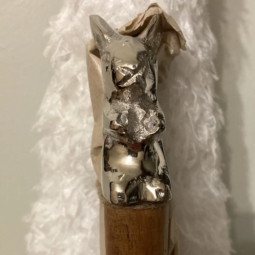 hip hop made in India WOODEN BUNNY SERVER SET OF 2 W/ SILVER TONE BUNNY DETAIL